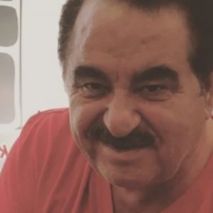 ‘Aile Arasında’ filmini izleyen şarkıcı İbrahim Tatlıses, sosyal medya hesabından