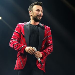 Müzik dünyasının starları, 2018’i sahnede, sevenleriyle birlikte karşıladı. Şarkılarıyla izleyenleri