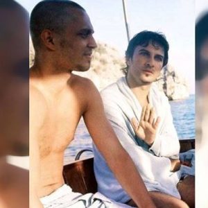 Yıllar önce Tarkan ile yan yana olan fotoğrafı ortaya çıkan