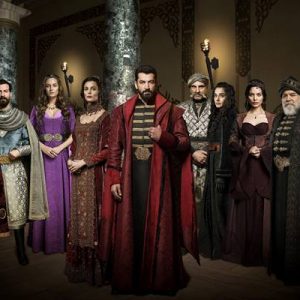 Kenan İmirzalıoğlu’nun başrollerini paylaştığı ‘Mehmed Bir Cihan Fatihi’ dizisinin oyuncu