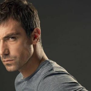 Kanal D’deki “Siyah Beyaz Aşk” dizisinin yıldızı İbrahim Çelikkol, mimar