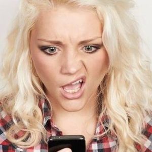 Akıllı telefonunuzdan porno sitelerine girerek, yetişkin filmleri izliyorsanız bu haberi