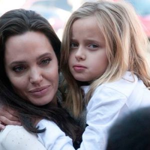 Kendisini annesine benzeten Angelina Jolie, yaşlanmayı sevme nedenini bakın nasıl