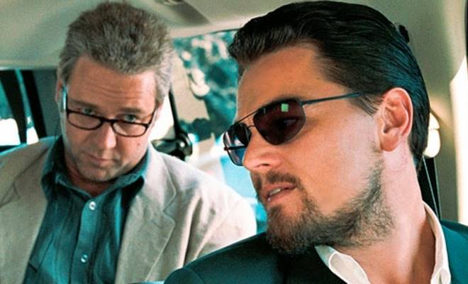 Russell Crowe’a ilk destek Oscar ödüllü oyuncu Leonardo DiCaprio’dan geldi.