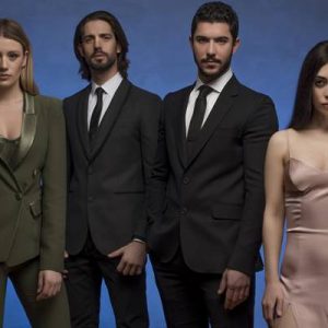 Kanal D’nin, başrollerini Kaan Yıldırım, Gizem Karaca, Melike İpek Yalova,
