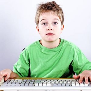 Dijitalleşen bir dünyanın tam da merkezinde yaşıyoruz. Bilgisayar ve internet
