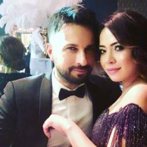 Tarkan’ın 5 aylık hamile olan eşi Pınar Tevetoğlu memleketi Şanlıurfa’ya