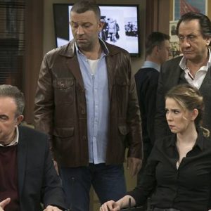 Kanal D’nin, yapımcılığını Erler Film’in üstlendiği fenomen dizisi Arka Sokaklar