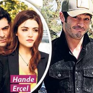 Burak Deniz, önceki gün Bebek Kahve’deydi. Dostlarıyla vakit geçiren Deniz,