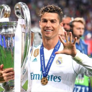 Real Madrid’in Portekizli yıldız oyuncusu Cristiano Ronaldo, Şampiyonlar Ligi’nde üst