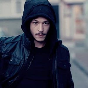 Oyuncu Kubilay Aka, rol aldığı ‘Çukur’ dizisi için sözlerini kendi