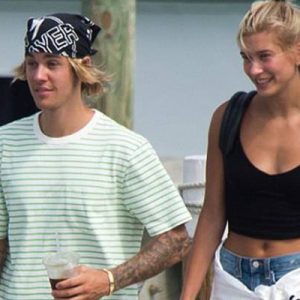 Geçtiğimiz gün çıktıkları Bahamalar tatilinde sürpriz bir şekilde nişanlanan Justin