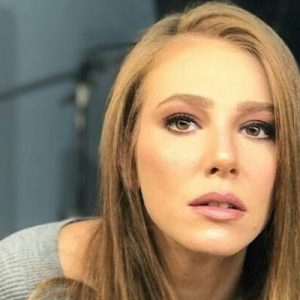 Yeni sezonda ekranlara gelecek olan ‘Can Kırıkları’ dizisinde oyuncu Elçin