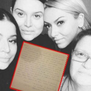 Hadise’nin annesi Gülnihal Açıkgöz’ün intihara teşebbüs ettiği iddia edilmişti. Hadise,