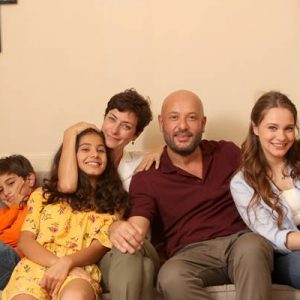 Kanal D’de başrollerinde Sanem Çelik, Miray Daner, Tolga Tekin ve