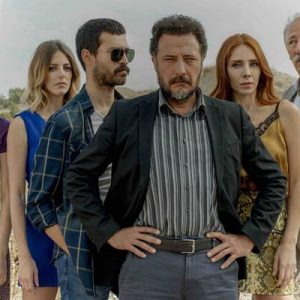 Açıldığı günden bu yana televizyon kanallarında görülmeyen, farklı işlere imza