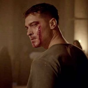 Çağatay Ulusoy’un Netflix’e çekilen dizisi ‘Hakan: Muhafız’ın çekilen bölümleri beğenilmediği