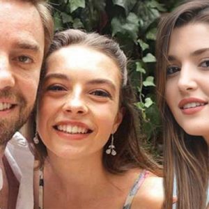 Şarkıcı Murat Dalkılıç’la adı aşk dedikodularına karışan oyuncu Melis Sezen,