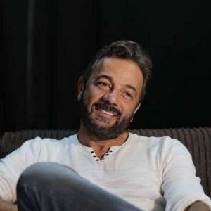 Güçlü oyuncu kadrosu ve etkileyici hikayesiyle dikkatleri üzerine çeken “Bir