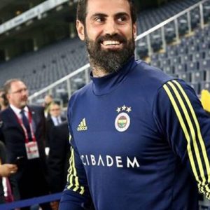 Fenerbahçe’de flaş Volkan Demirel gelişmesi yaşanıyor. Phillip Cocu’nun görevden alınmasının