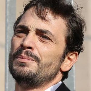Şarkıcı sevgilisi Sıla Gençoğlu’nu darp ettiği iddialarıyla gündemden düşmeyen oyuncu