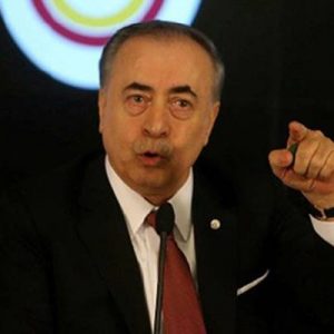 Galatasaray Kulübü Başkanı Mustafa Cengiz, bugün gerçekleşen olağanüstü yönetim kurulunun