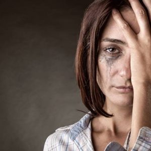 İçişleri Bakanlığı, koronavirüs sürecinde dünyada aile içi ve kadına şiddet