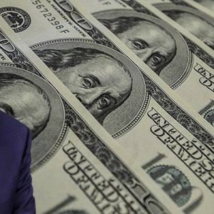 Dün 5,65’lere kadar yükselen dolar, Trump’ın Twitter’dan yaptığı açıklama sonrası