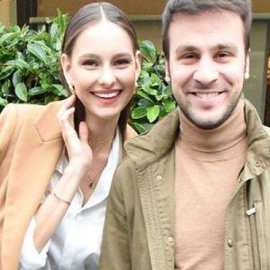 Fotoğrafçı Hüseyin Kara, ‘Yeni Gelin’ dizisiyle tanınan oyuncu eşi Jessica