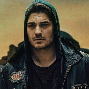 Netflix ‘Hakan: Muhafız’ ile IMDb’ye 9,3 puanla giriş yapan Çağatay