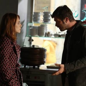 Show TV ekranlarına gelen Çarpışma dizisinin yeni bölümünde bir ayrılık