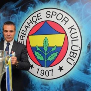 Tecrübeli çalıştırıcı, Sarı-Lacivertli Yönetimin Cocu ile sözleşmeyi feshedip, teknik direktörlük