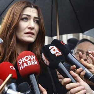 Oyuncu Deniz Çakır hakkında başlatılan halkı kin ve düşmanlığa tahrik