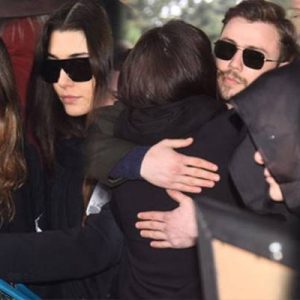 Oyuncu Hande Erçel’in bir süredir kanser ile mücadele eden annesi