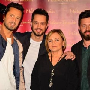 Murat Boz, Madame Tussauds İstanbul’da ziyaretçilerle buluşan balmumu heykeliyle ilgili