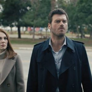 Ay Yapım’ın Show TV’de ekrana gelen ve beğeniyle izlenen dizisi