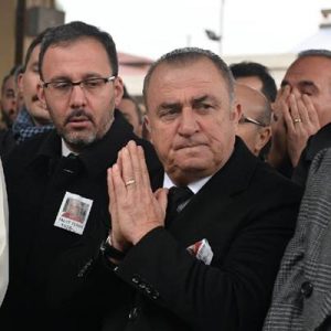 Galatasaray Teknik Direktörü Fatih Terim’in 94 yaşındaki babası Talat Terim,