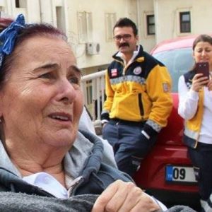 Yeşilçam’ın usta ismi Fatma Girik, kontrol amaçlı getirildiği hastanede tedavi