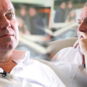 AKP’nin tek başına iktidar olduğu 2002 seçimleri öncesinde siyasete atılan