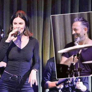 Cem Yılmaz ile yaşadığı birliktelikle konuşulan ve bu sayede konser