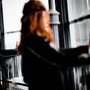 Vurgun dizisinde Reyhan Vardar karakterini canlandıran Deniz Çakır, Cumhuriyet’ten Hilal