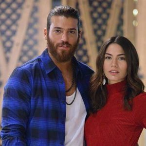 Başrollerini Can Yaman ve Demet Özdemir’in paylaştığı Erkenci Kuş dizisi,
