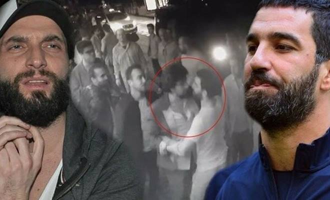 Ünlü şarkıcı Berkay geçtiğimiz günlerde kavga edip davalık olduğu Arda