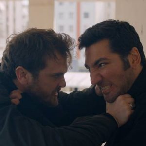 Show TV’de ekrana gelen Ay Yapım imzalı fenomen dizi Çukur’un