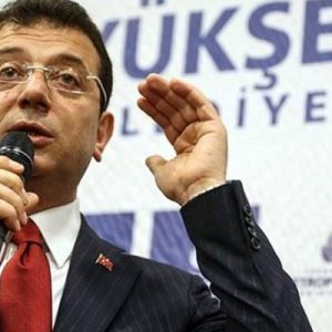 YSK’nın İstanbul seçimlerinin yenilenmesi yönünde verdiği kararı Sultanbeyli’de duyan Ekrem