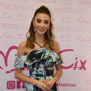 Özge Ulusoy, Adem Demirbaş’ın sahibi olduğu Miss Cix Fashion’da yeni