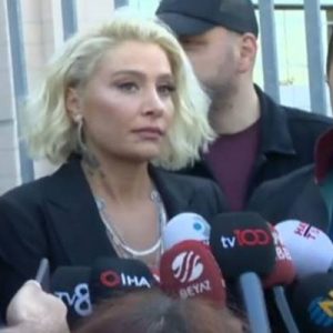 Oyuncu Ahmet Kural ile şarkıcı Sıla Gençoğlu’nun arasında yaşanan darp