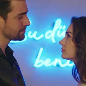 Kanal D’nin merakla beklenen yeni dizisi Afili Aşk’ ın ilk