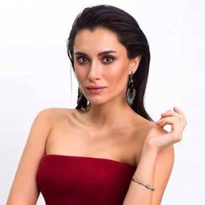 Biten dizilere yurt dışı morali! Rol aldığı projeler tutmayan oyuncu