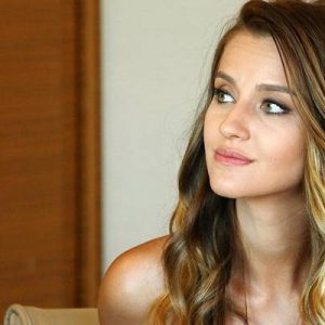 Sen Anlat Karadeniz dizisinde Nefes karakterine hayat veren oyuncu İrem